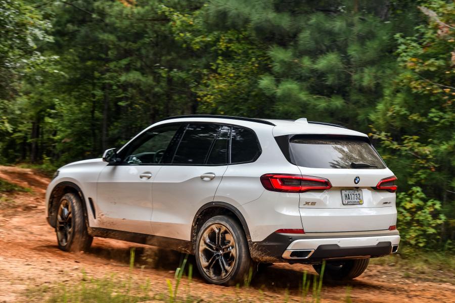  BMW X5 xDrive40i (G05) 2018 года  (WW) (фото 4 из 48)